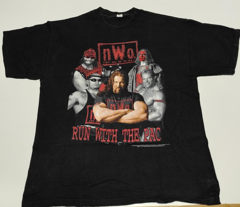 1998 NWO RED & BLACK  Shirt Size Large ~ WCW ~ Sting Luger Nash Konnan Savage