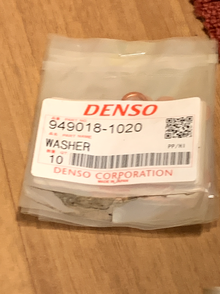 OEM DENSO Pack of 10 Copper Washers 949018-1020