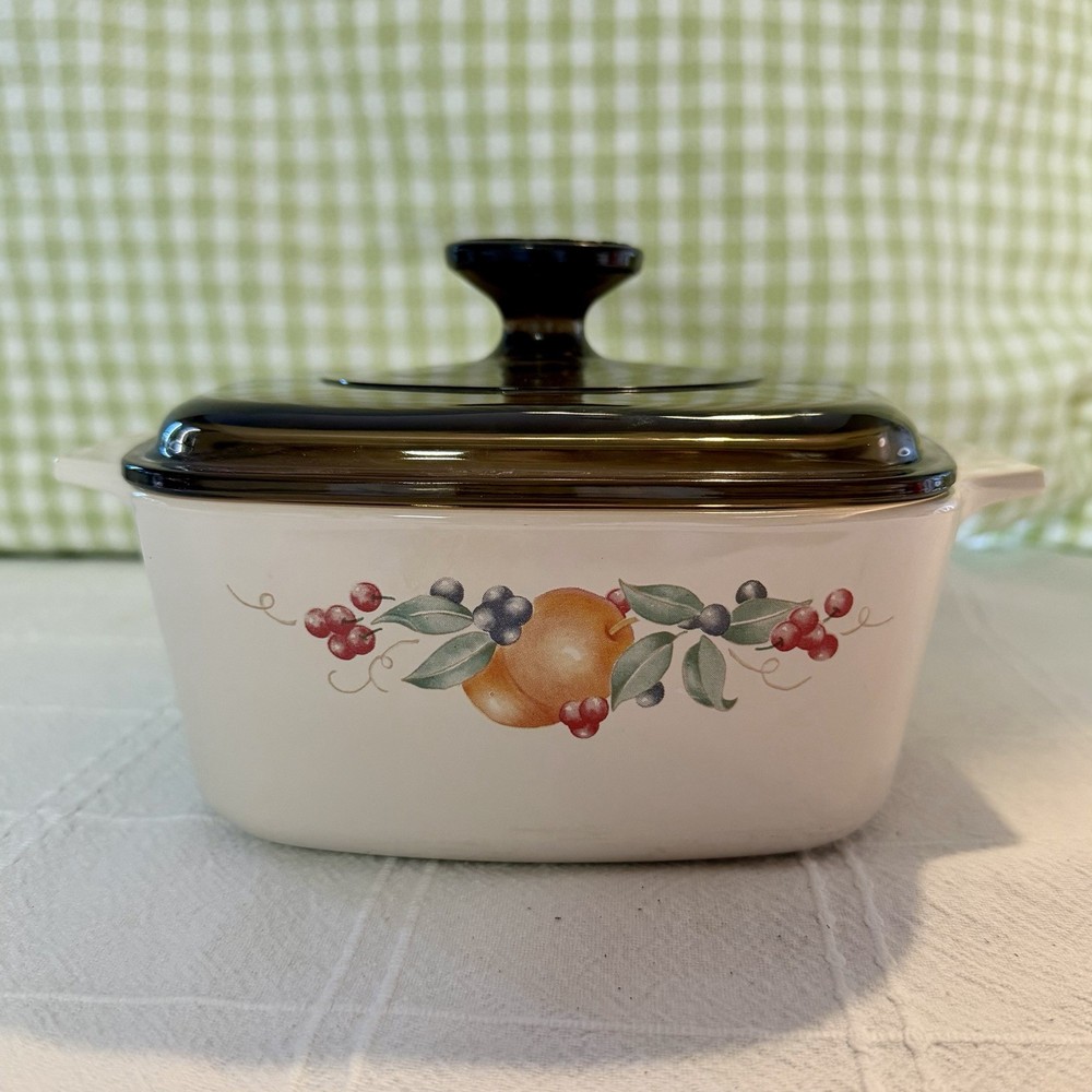 Vintage 90’s Corning Ware Abundance Casserole 1.5L Dish With Amber Pyrex Lid
