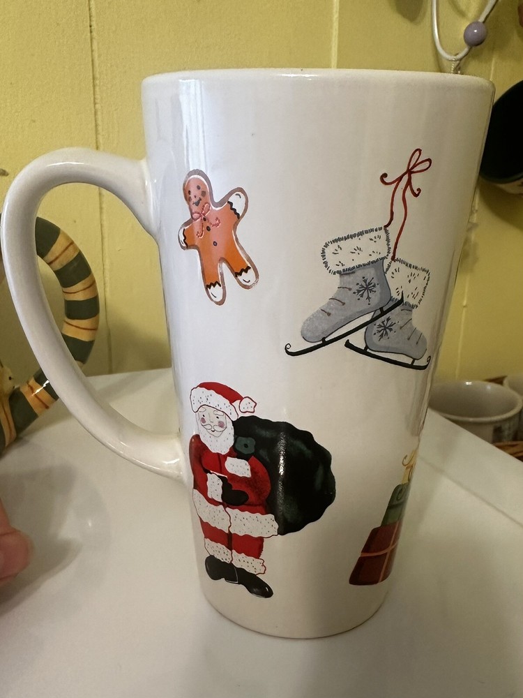 Vintage 1990s Pac-Man 12oz Holiday Coffee Tea Cocoa Mug