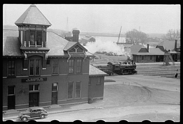 Iowa IA 1930s Steam Locomotive Railroad Depot Street Scene Riverfront