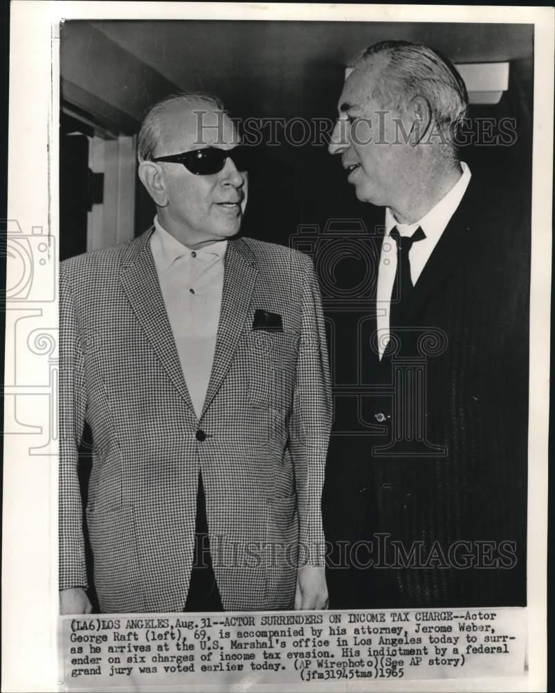 1965 Press Photo George Raft with attorney Jerome Weber in California
