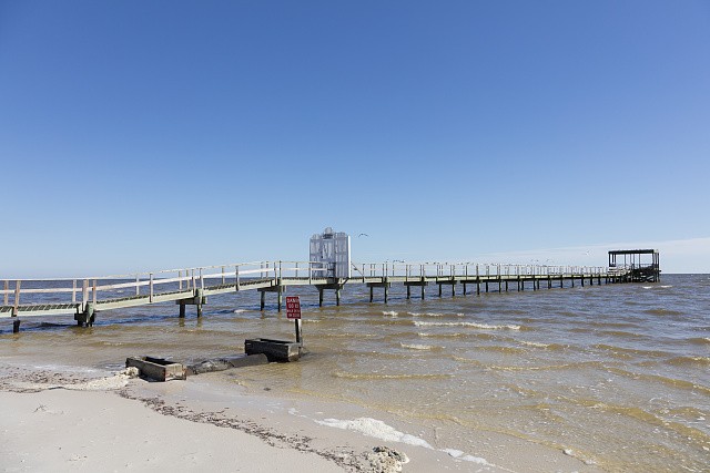 Photo:Pass Christian Mississippi Gulf of Mexico Pier 2010s Beach Boardwalk