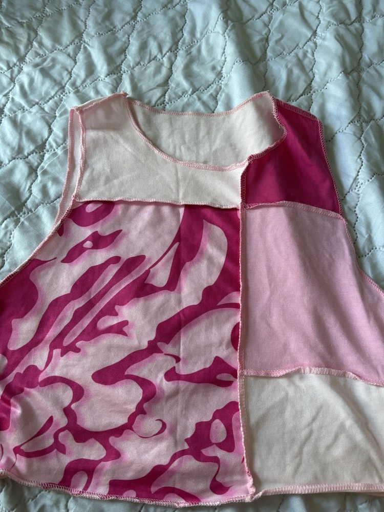 SHEIN Women’s Pink/White Camo Patchwork Knit Round Neck Tank Top M