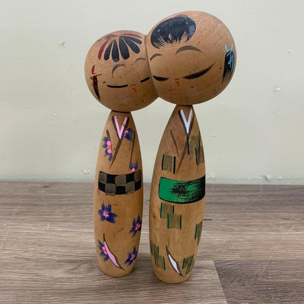 Kokeshi Couple Showa Retro Wooden Folk Art Vintage Toy Pair