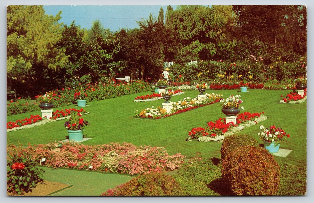 Portland Oregon~English Garden Lambert Gardens~Vintage Postcard