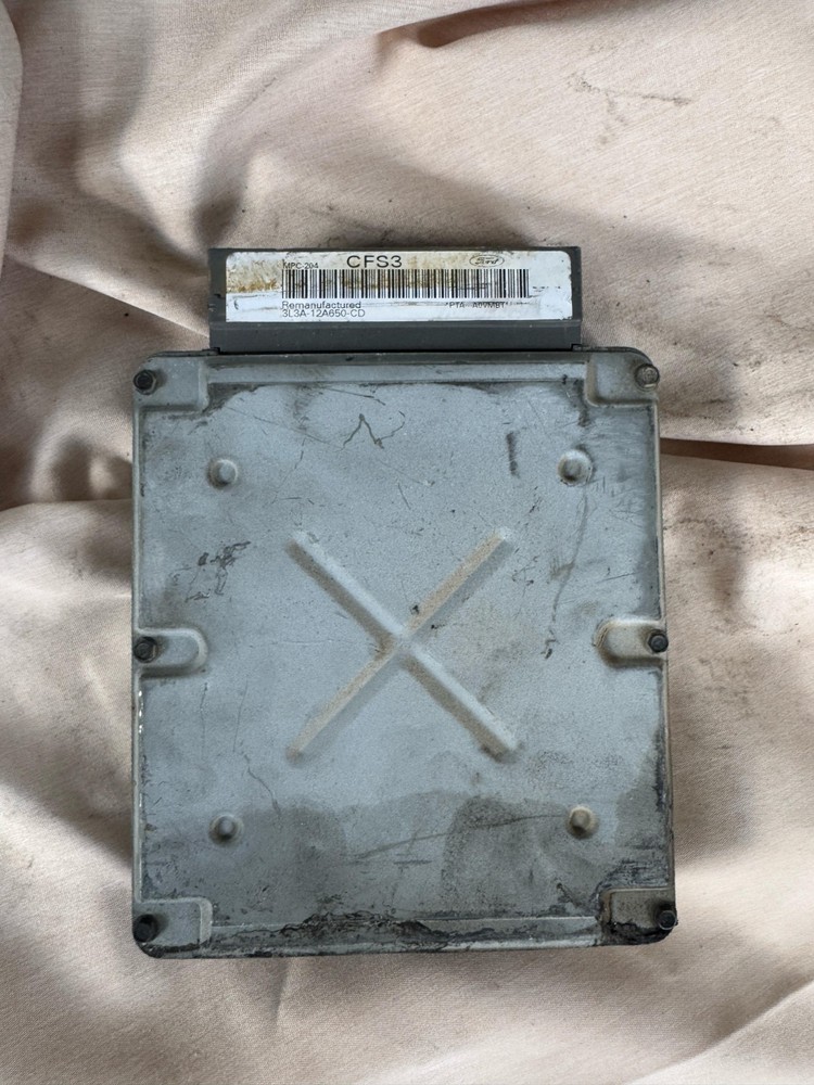 2003 Ford F150 Electronic Control Module ECU ECM 3L3A12A650CD 3L3A-12A650-CD