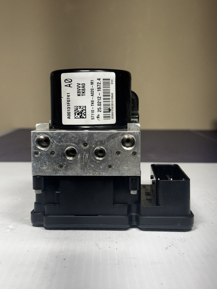 2011-2013 Honda Odyssey ABS Anti Lock Brake Pump with Module 57110-TK8-A020-M1