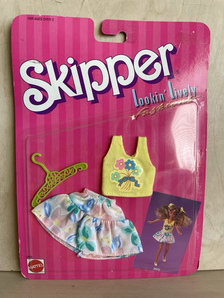 Vintage Skipper Lookin’ Lively Fashions Outfit 1988 Mattel #2592 NRFP