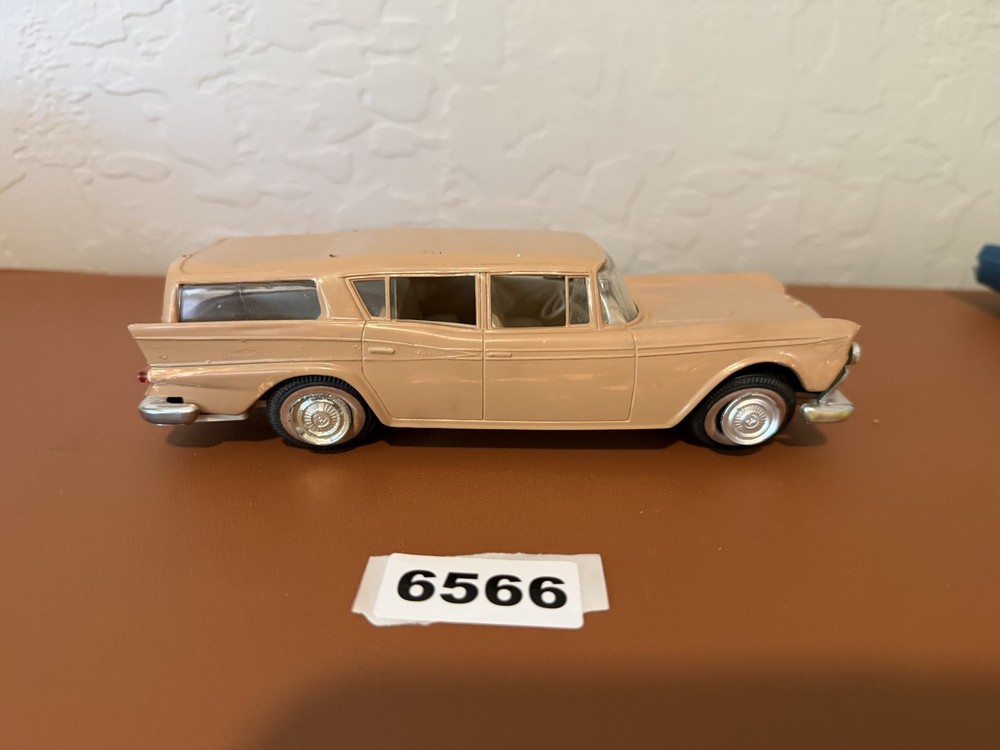 JO-HAN 1960 Rambler Cross Station Wagon Dealer Promo Model -PARTS PROJECT 6566