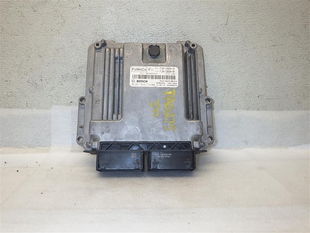 Ford Escape 2016 Engine Brain Box EE9A12A650MA 1228