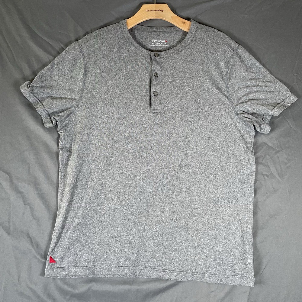 Untuckit Henley T-Shirt Men's Size Medium Gray Short Sleeve Stretch Performance