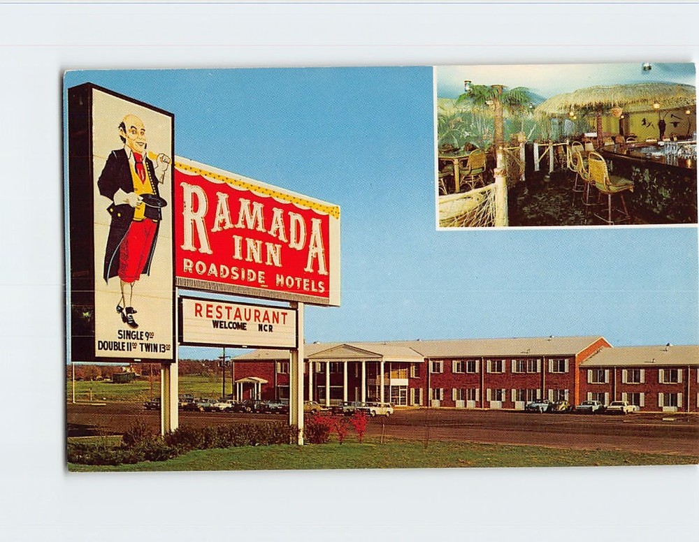 Postcard Ramada Inn Madison Wisconsin USA