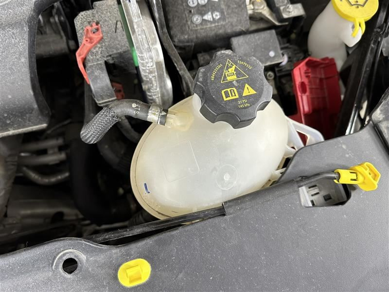 17-23 Jeep Compass Coolant Overflow Tank OEM 2617573 Replacement