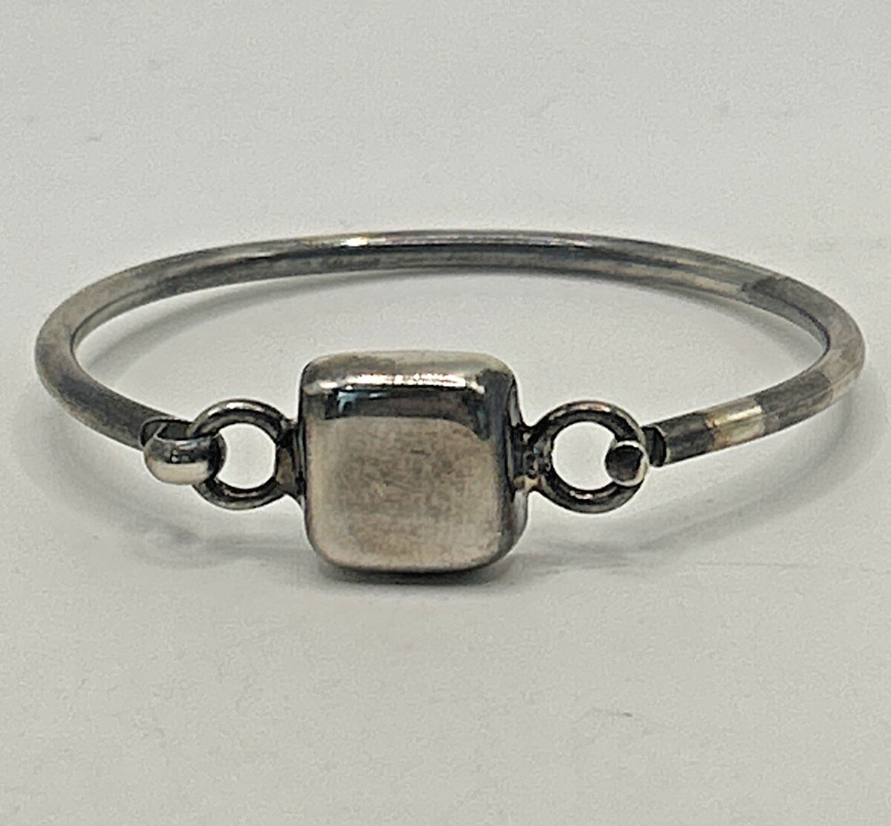Vintage Solid .925 Sterling Silver Bangle Bracelet Mexico Child Size 5-1/4