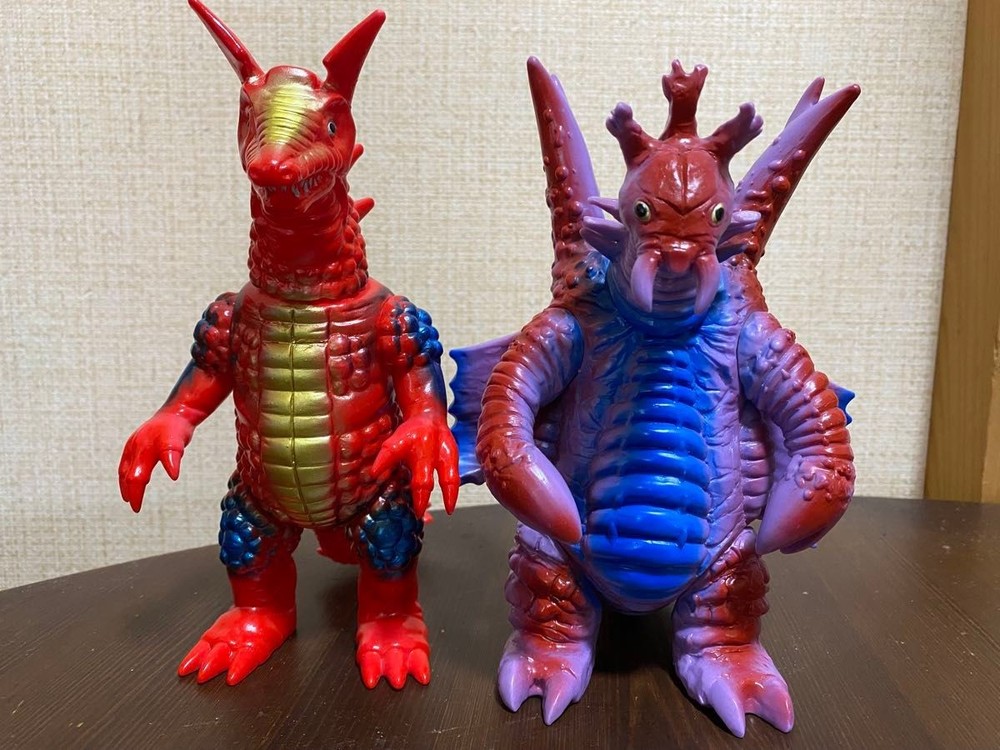 Bullmark Ron Aribunta Soft Vinyl Figure Ultraman Ace Leo Kaiju From Japan
