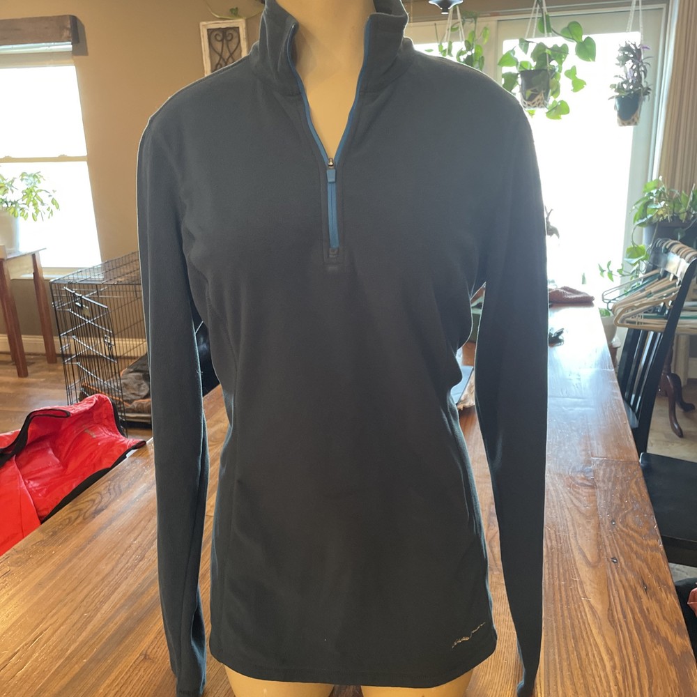 Eddie Bauer Women’s Fitted 1/4 Zip Fleece. Large