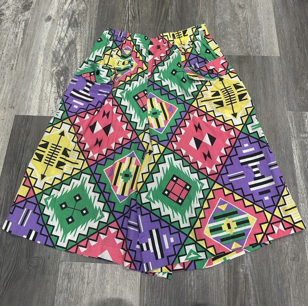 Vintage Women’s Shorts Colorful Aztec Print 80s Shorts Sz 14 USA Made Retro