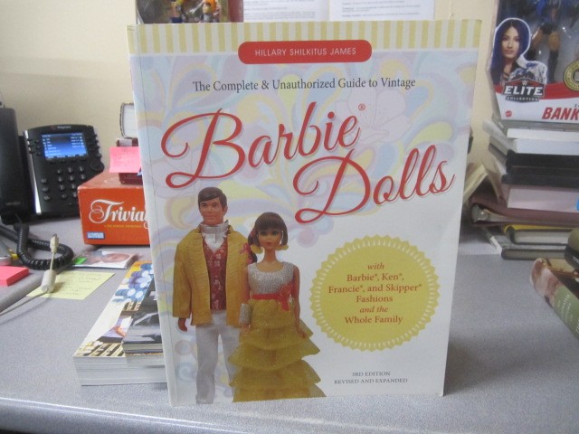 The Complete & Unauthorized Guide to Vintage Barbie® Dolls: With Barbie®, Ken®,