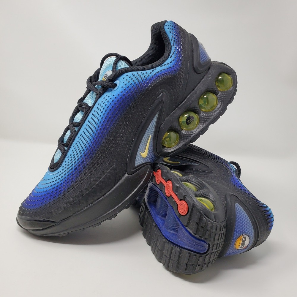 Nike Air Max DN SE Sky Blue Chamois Athletic Shoes Men's Size 9 HM0810-401
