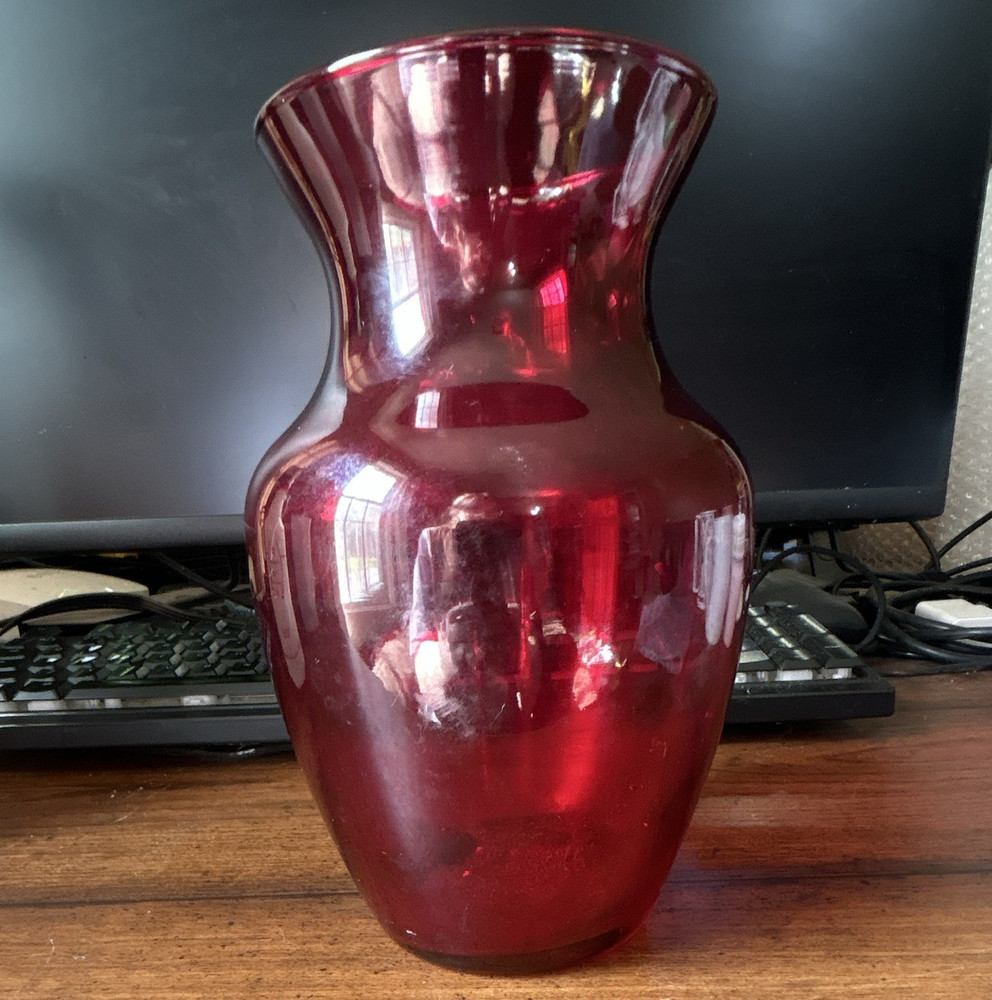 Red Glass Art Vase, Decorative, Solid Pattern, Glossy Finish