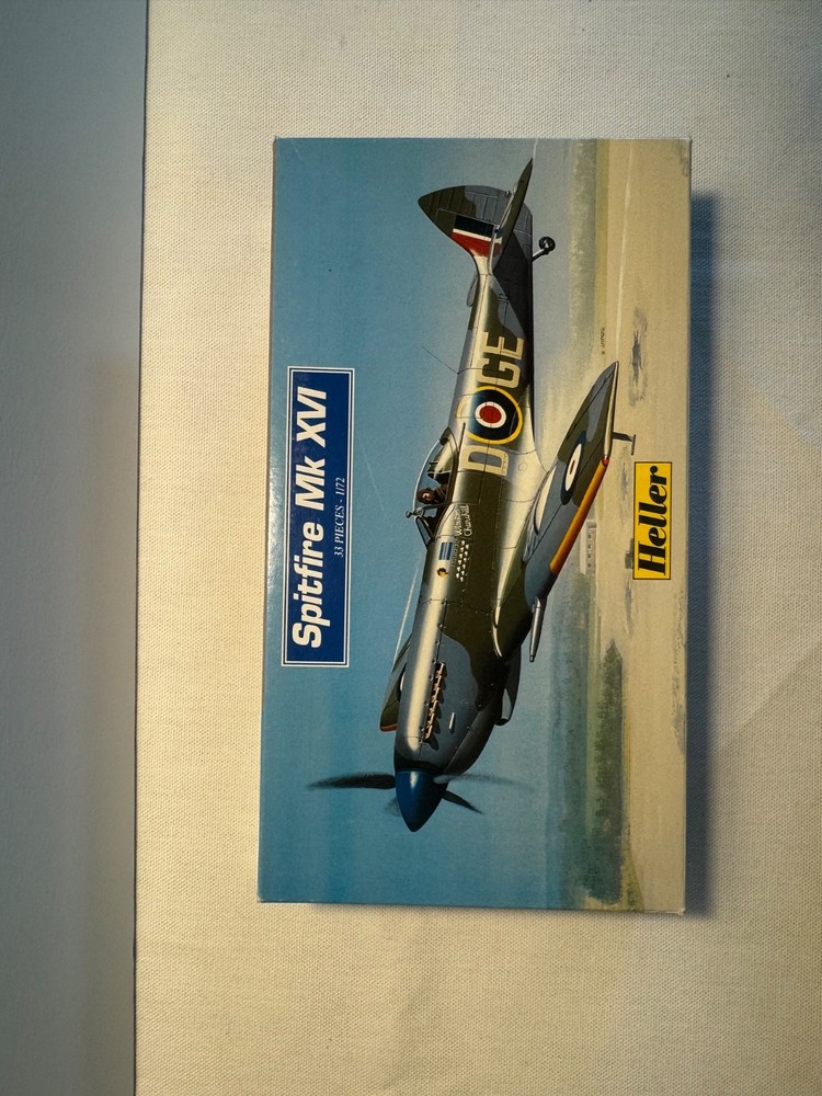 1/72 Heller Spitfire Mk XVI  Kit # 80282