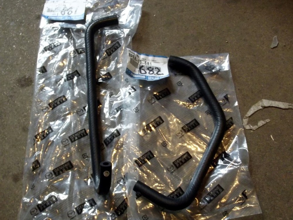 Genuine Mazda MX5 1.8 mk1 MX-5 thermostat housing inlet hose kit throttle body