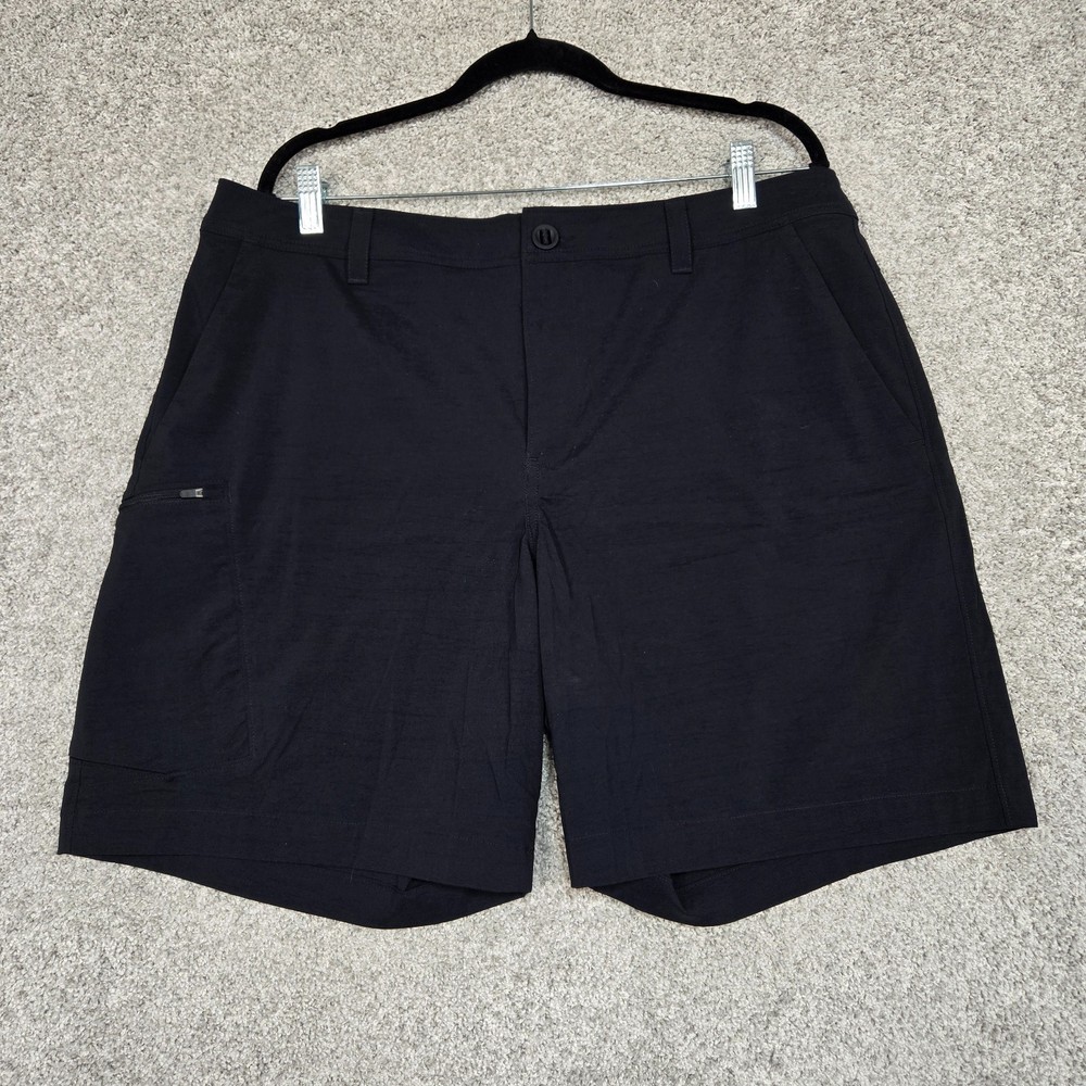 Under Armour shorts Men's 38x8 Fish Hunter zip Cargo Performance Stretch black