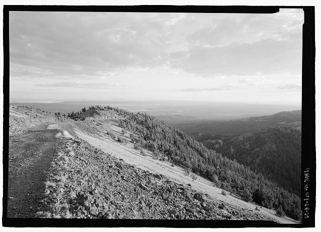 Photo:Yellowstone National Park WY Mt Washburn Road View South 1900s