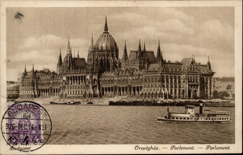 Parliament Building Budapest Hungary vintage postcard s197