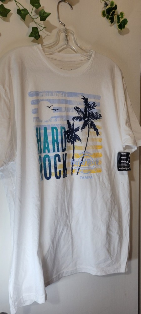 New Hard Rock Cafe Adults XL Graphic White Rock Guitar Cafe Short Sleeve T-Shirt