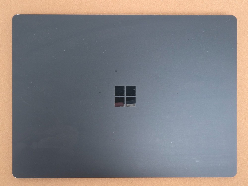 Microsoft Surface Laptop 4 i7-1185G7 13.5