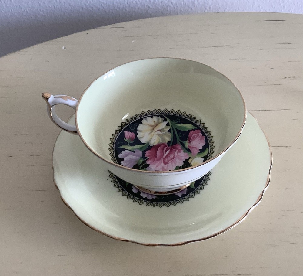 Paragon By Appointment  Bone China  Tea Cup And Saucer England Carnations