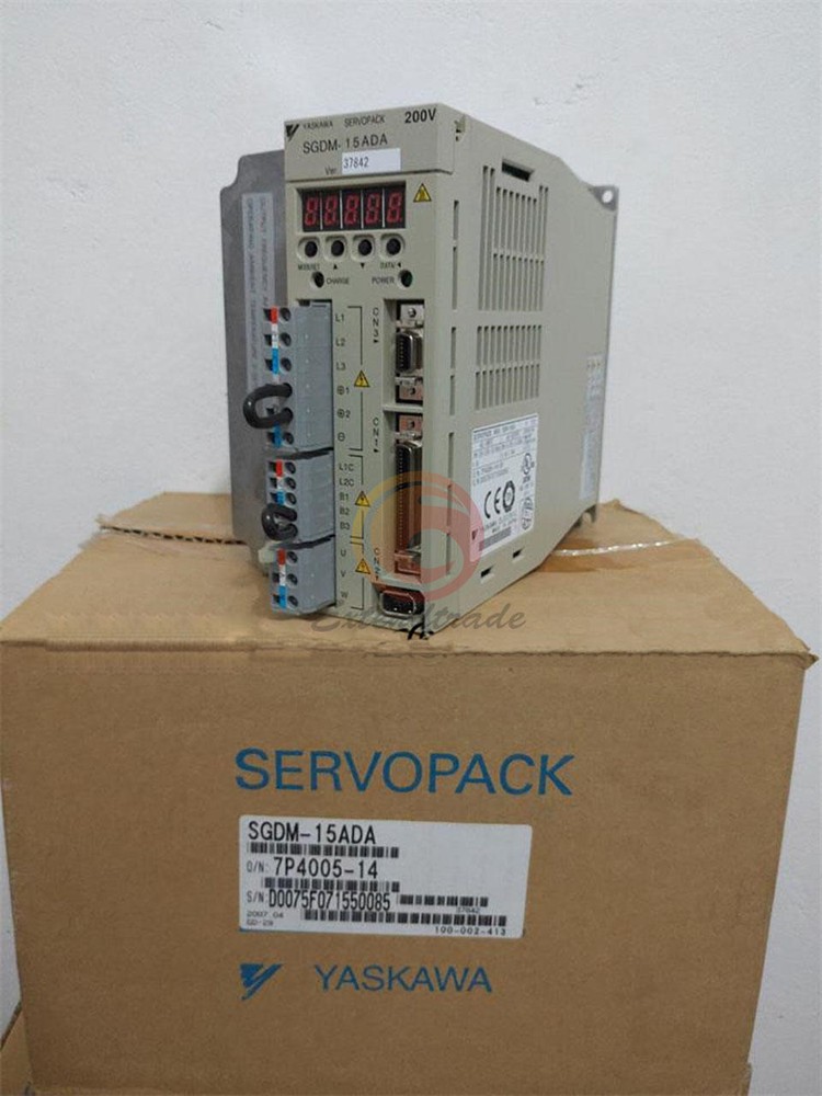 1PC NEW Yaskawa Servo Drive SGDM-15ADA