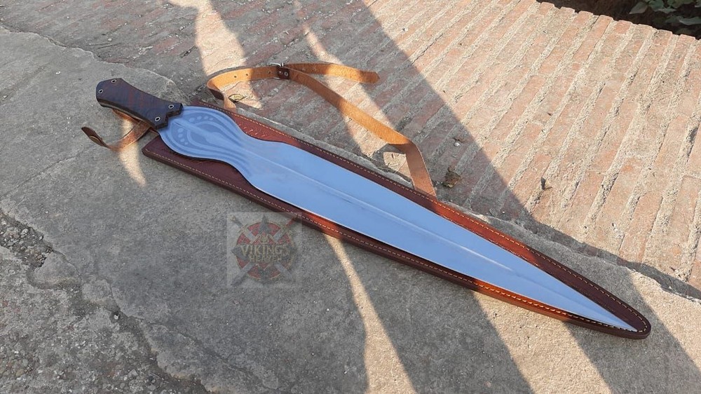 Achilles Stainless Steel Sword Celtic Sword Replica Etched Blade With Sheath-image