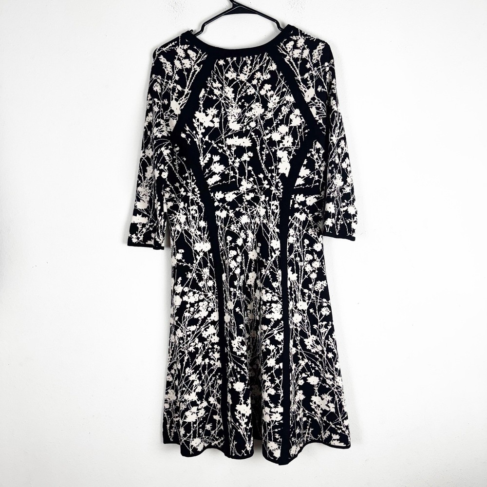 Neiman Marcus Women's Floral Print Fit & Flare Dress Size XL Black/White