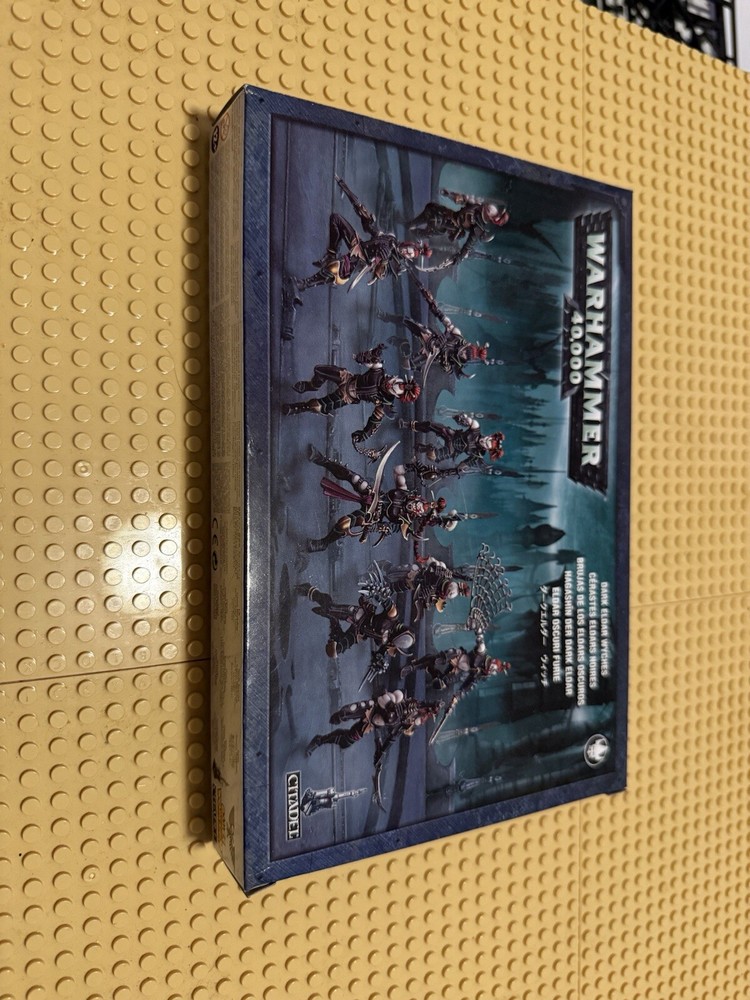 Games Workshop Warhammer 40K Dark Eldar Wyches Miniatures