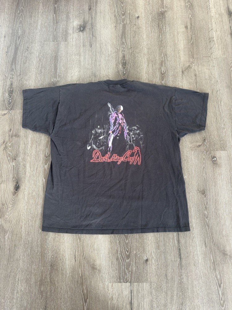 Capcom Devil May Cry PS2 Video Game T-Shirt Size XL