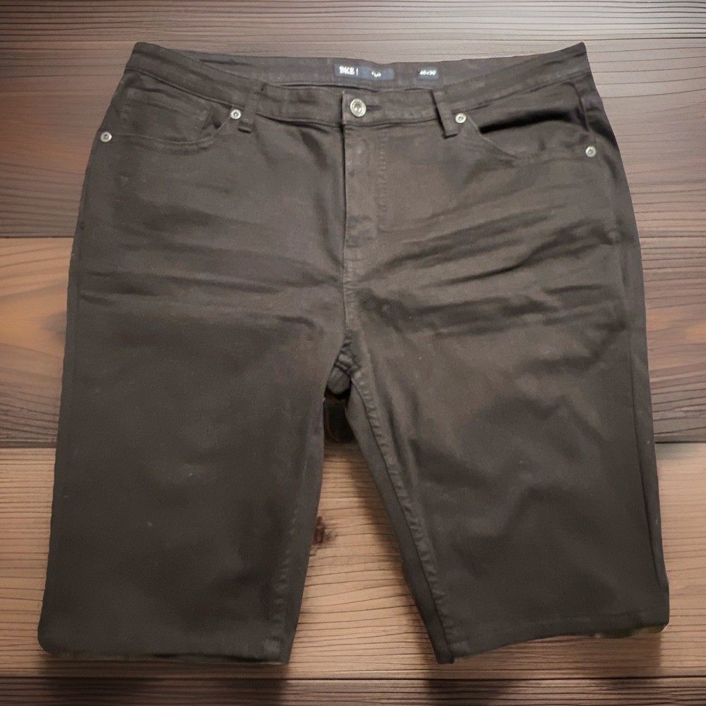 BKE Buckle Shorts Mens 40 Black Denim Shorts  Casual NNT