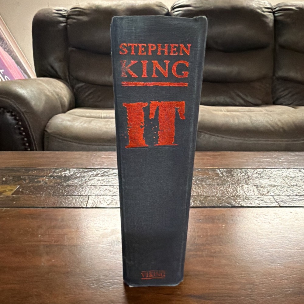 Stephen King, IT Hardcover Viking Penguin Fifth Printing 1986