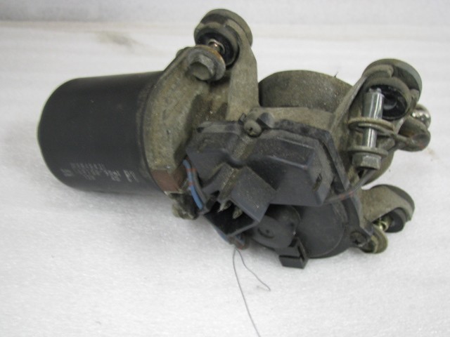 Used Windshield Wiper Motor fits: 1995 Mitsubishi Galant  Grade A