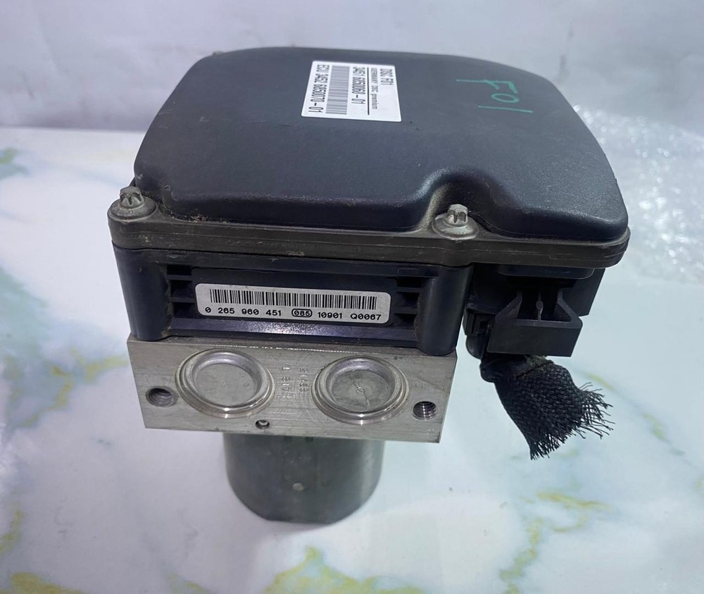 BMW Abs Pump 6850068 BMW 5 Series F07 GT Gran Turismo and BMW 7 Series F01 F02