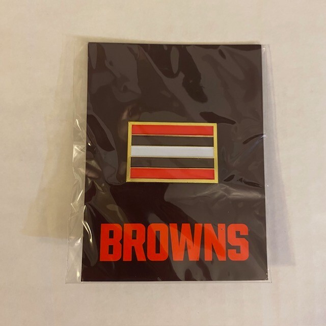 New Cleveland Browns Helmet Stripe Pin