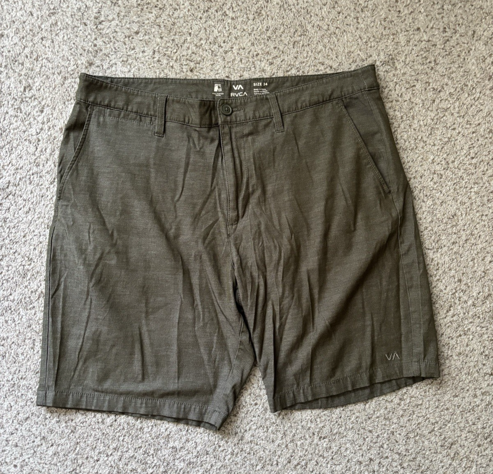 RVCA Shorts Mens Size 34 Dark Olive Back in Hybrid Stretch Walkshort Lightweight