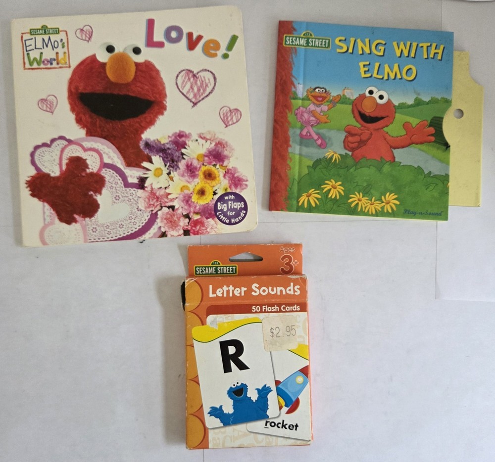 Sesame Street Elmo Learning Lot – Board Books + Letter Sounds Flash Cards