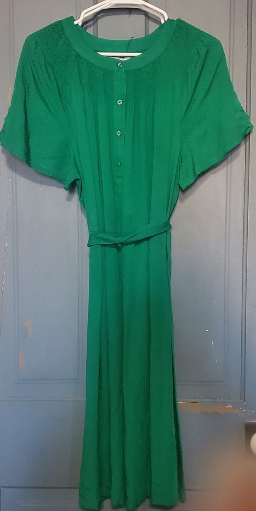 Croft&Barrow Women's Green Dress Size Large Buttons Short Sleeve