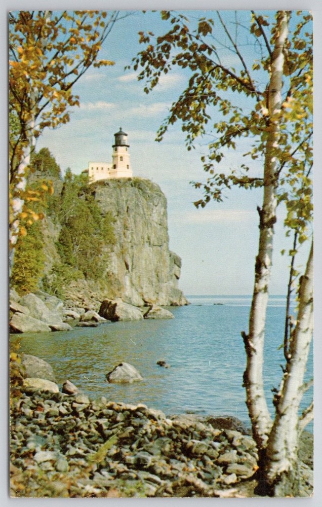 Split Rock Lighthouse MN Postcard North Shore Lake Superior Plastichrome