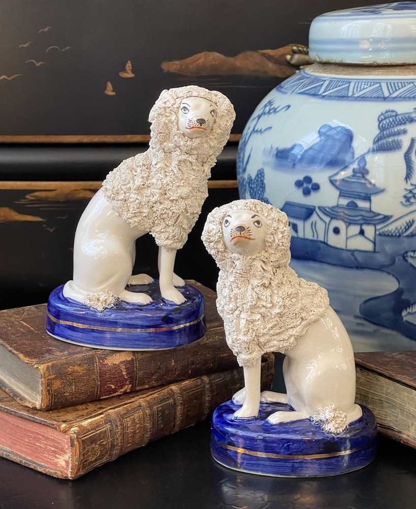 Rare 19C White Textural English Staffordshire Hunt Spaniel Mantle Dog Pair 5.5”
