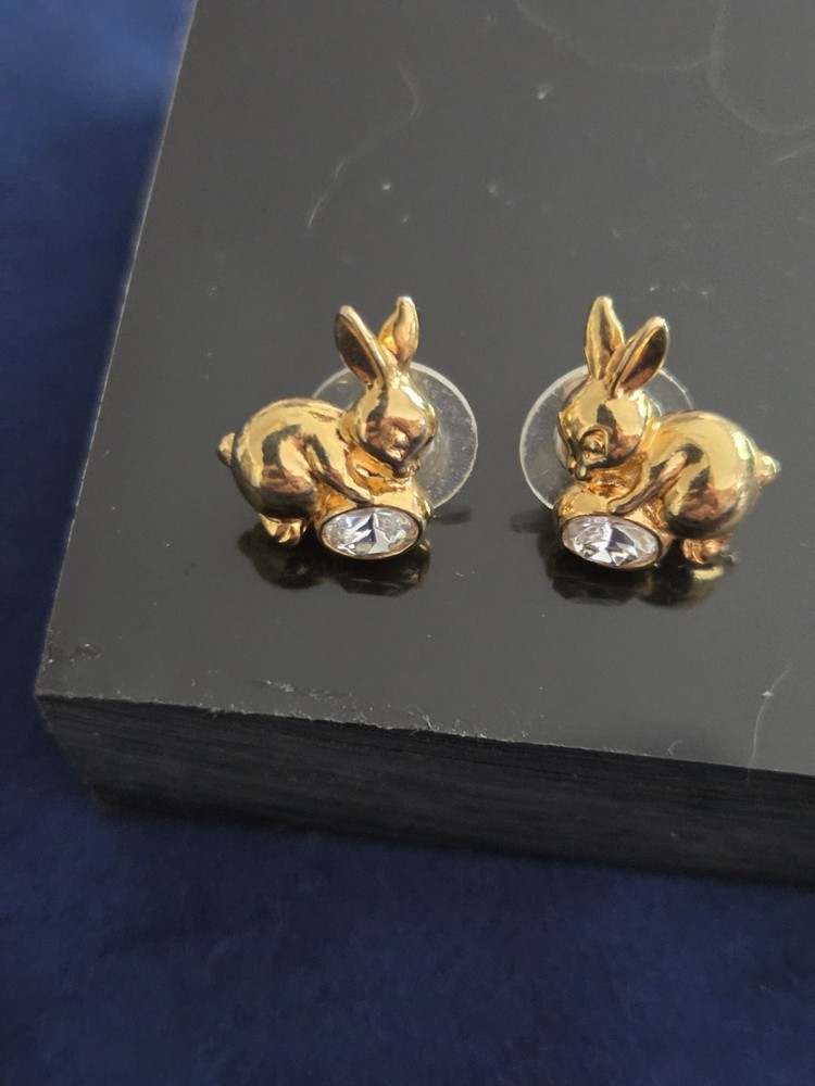 Vintage AVON Earrings Holiday  Gold Tone Rhinestone Easter Bunny Pierced Stud