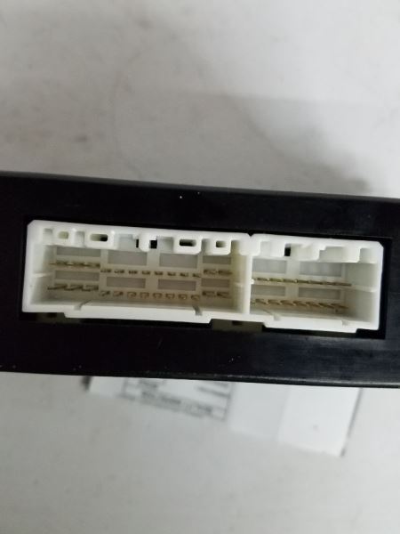 Used A/C Selector Switch for 2004 Hyundai Sonata Without Rotary Knobs Cabin Filter